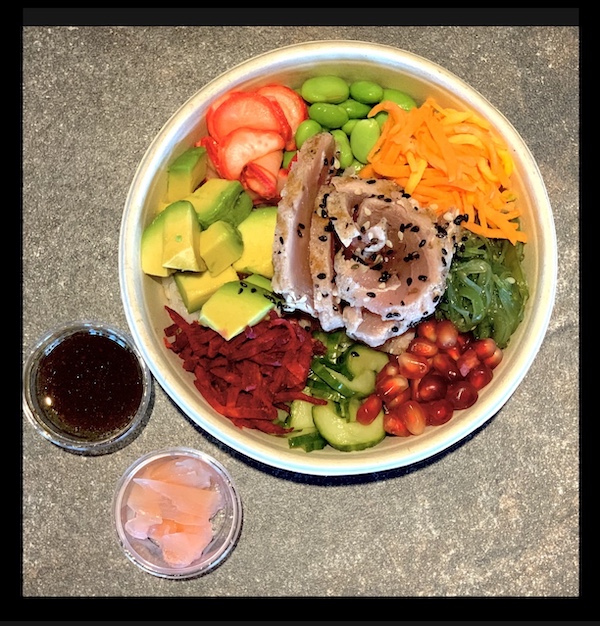 Tonijn poke bowl
